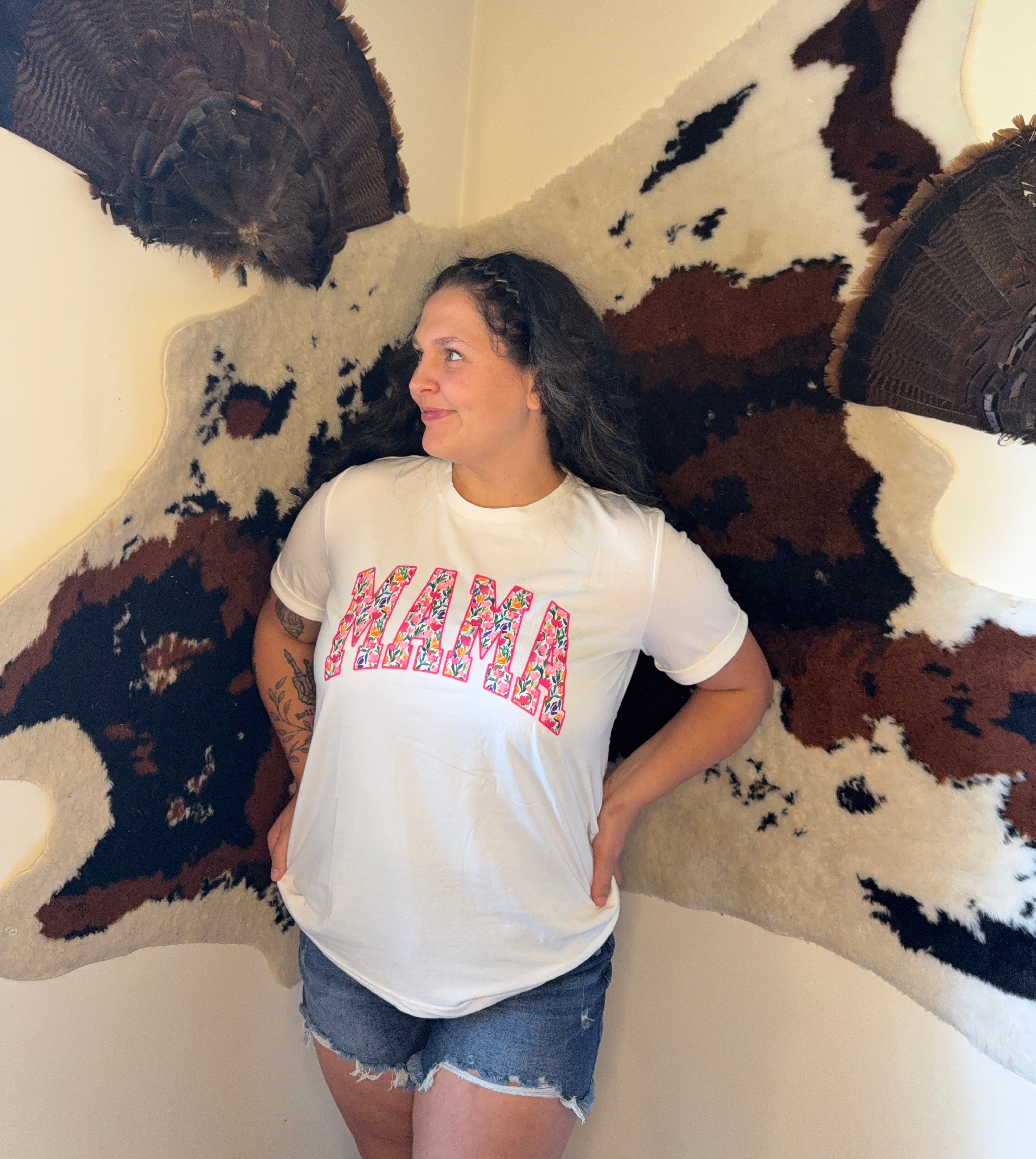 Mama Graphic Tee